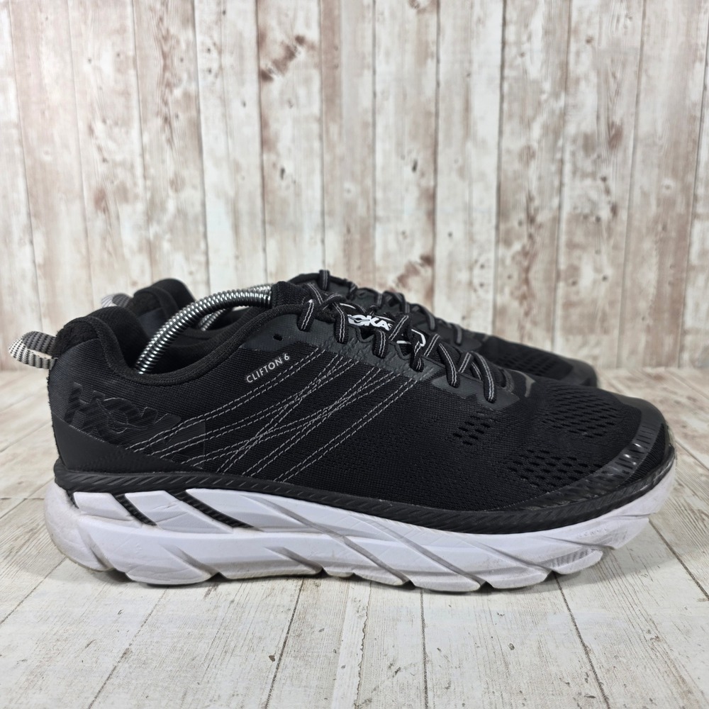 Hoka One One Clifton 6 Mens Running Shoes Black White 1102872 BWHT Size 11.5